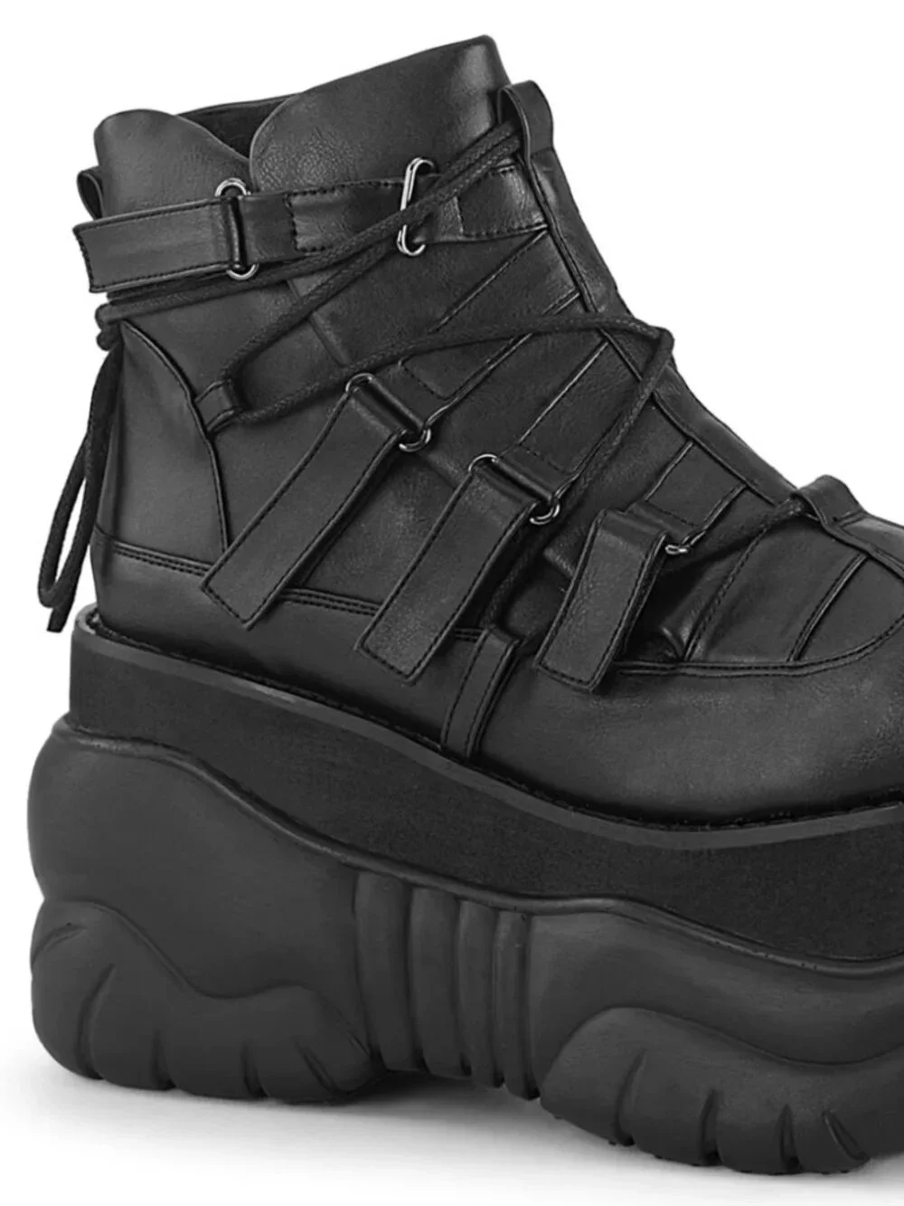 Demonia Boxer-13 Black Vegan Leather 4” Platform Boots Size 10 NIB